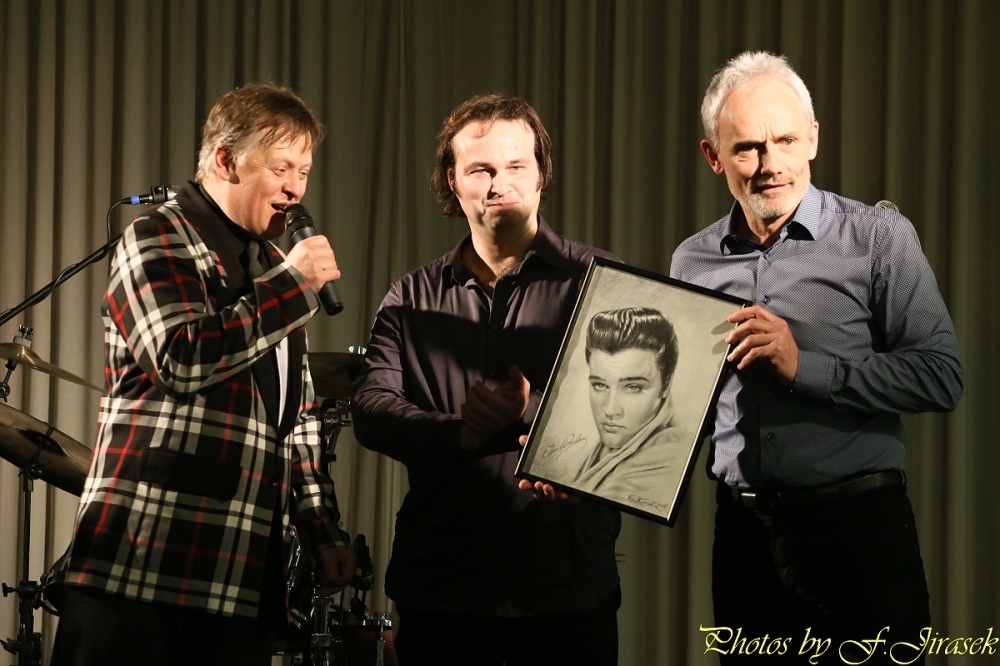 Zprava: Majitel obrazu J. Štoček, autor a.m. Filip Kudrnáč, R. Tupý